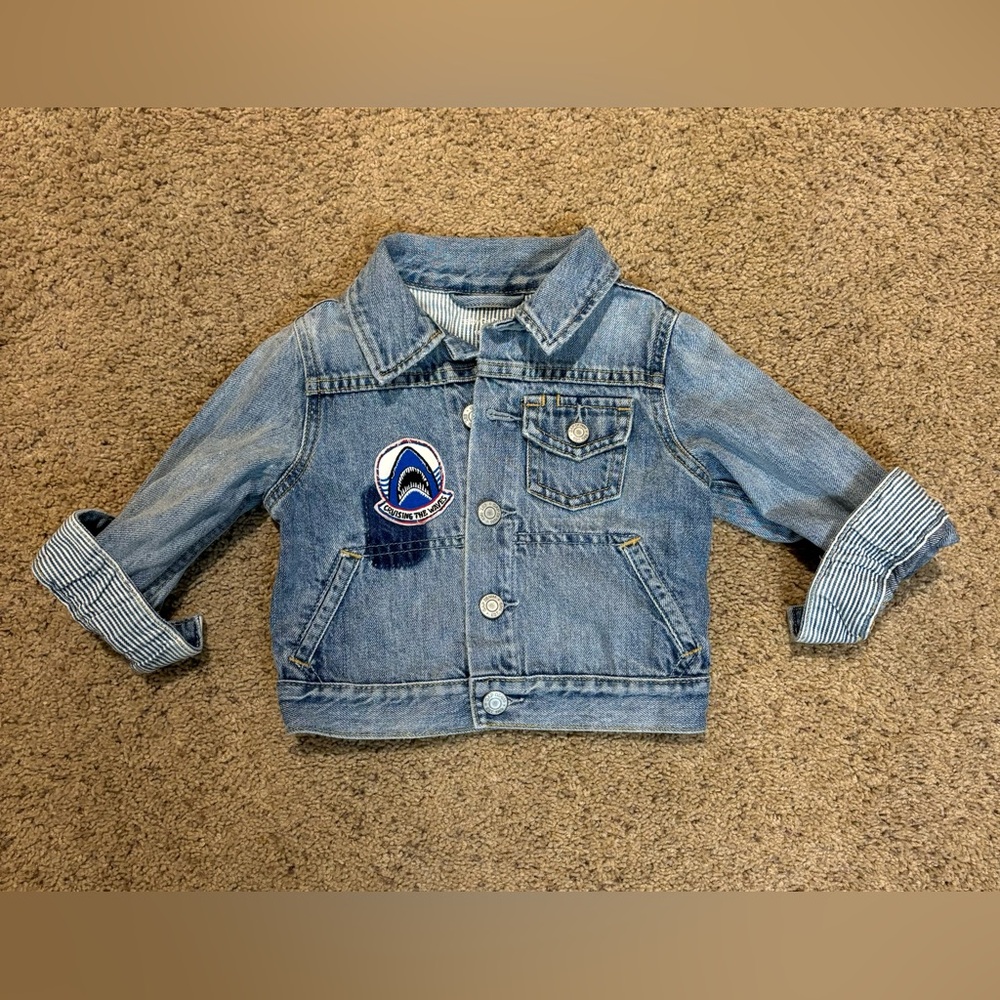 Baby Gap Shark Patch Denim Jacket, button down front. Size 12-18 months.